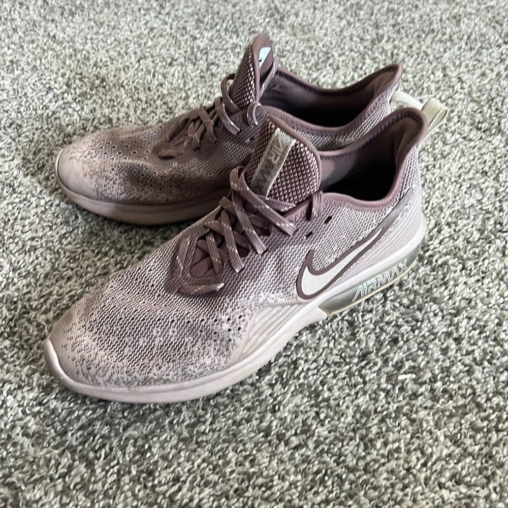 Nike shoes